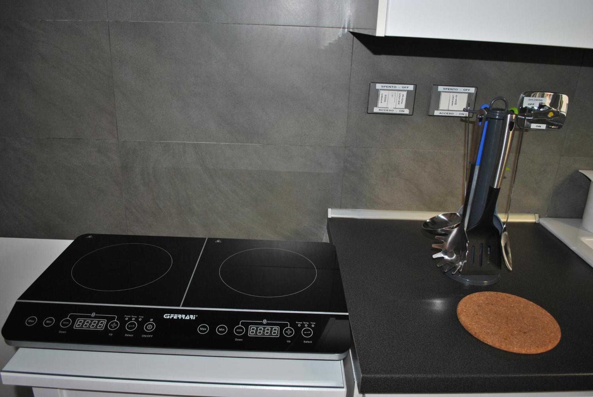 Waterfront Apartment Специя Экстерьер фото